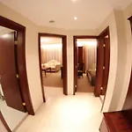 Apartahotel Downtown 3*