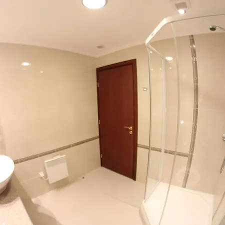 Downtown 公寓式酒店