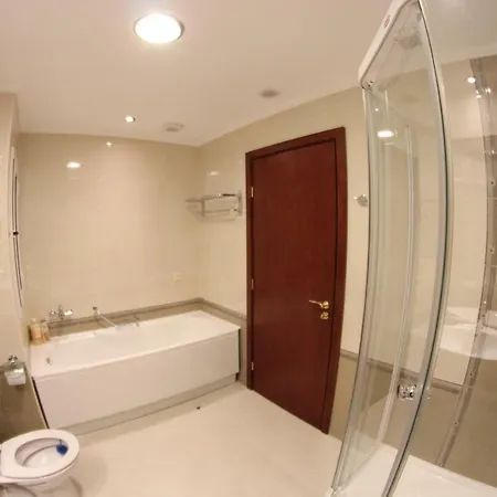 Downtown Ξενοδοχείο με διαμερίσματα 3*