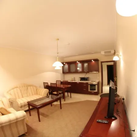 Downtown 公寓式酒店 3*