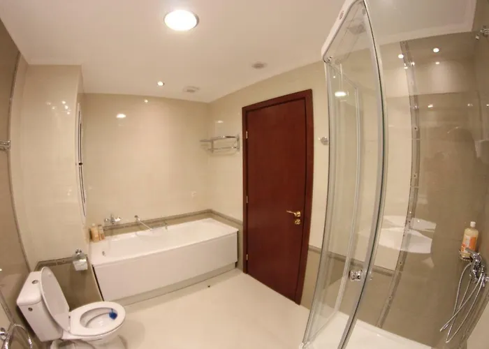 Downtown Aparthotel 3*